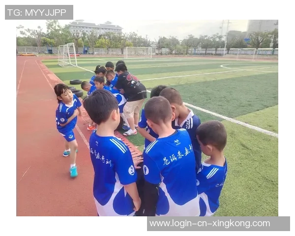 大连地区足球俱乐部诚聘教练员和球员欢迎热爱足球的你加入我们团队 大连地区足球俱乐部诚聘教练员和球员欢迎热爱足球的你加入我们团队